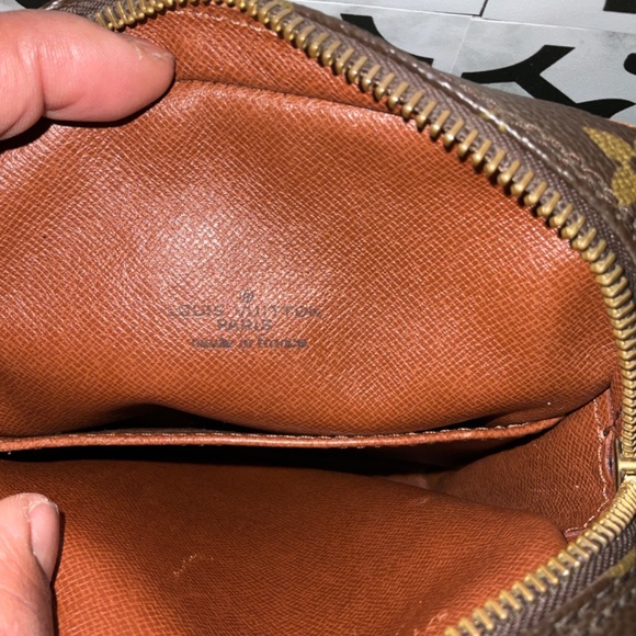 Louis Vuitton Danube As-Is GUC - Picture 8 of 10